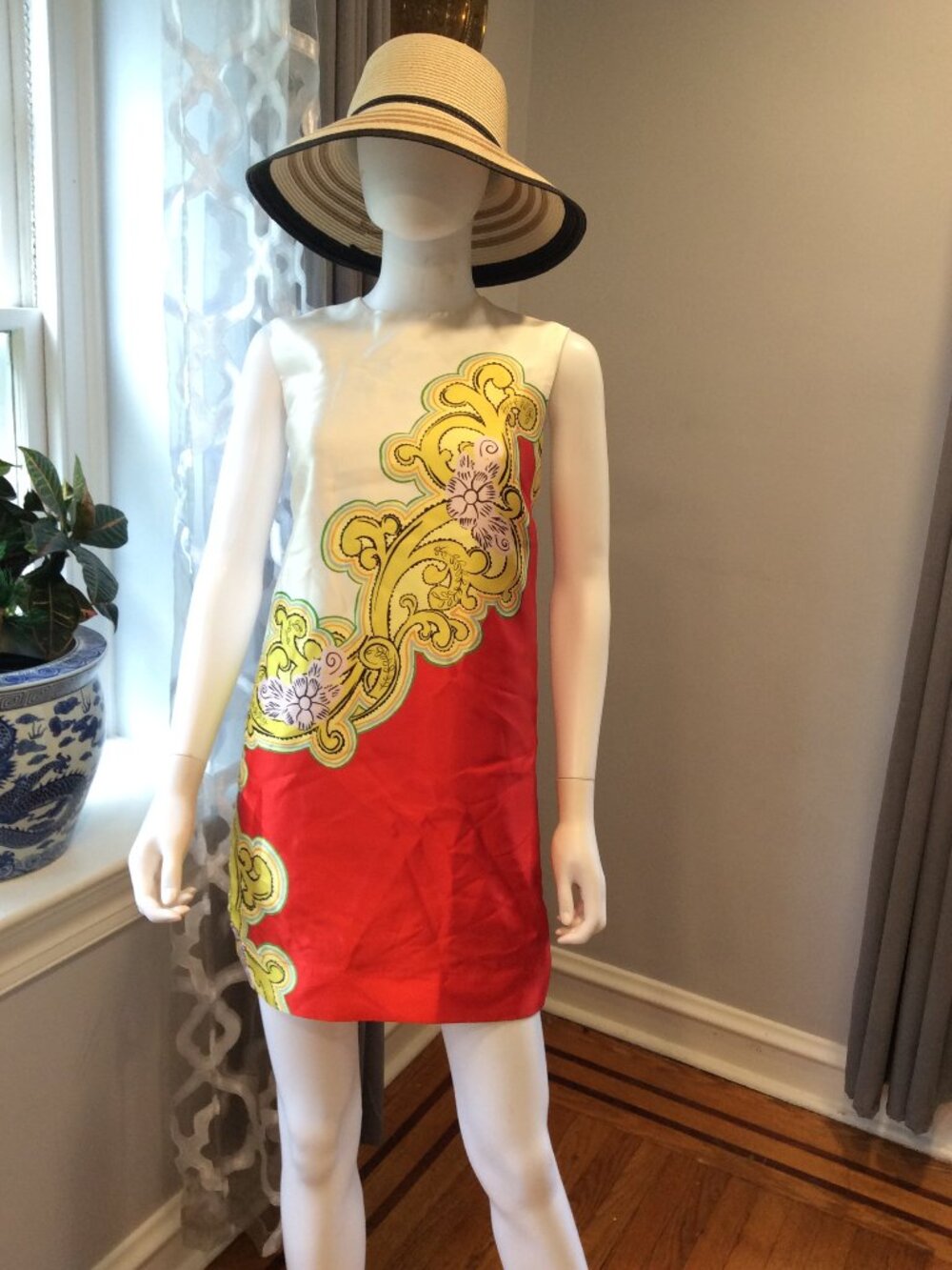 Alemis Red Gold Print Shift Dress Women's Statement Dress Size 8
